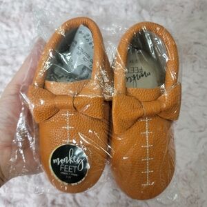 Monkey Feet Moccasin